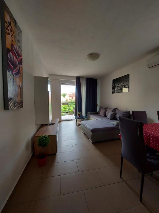 Luciano Apartment Zadar Exterior photo